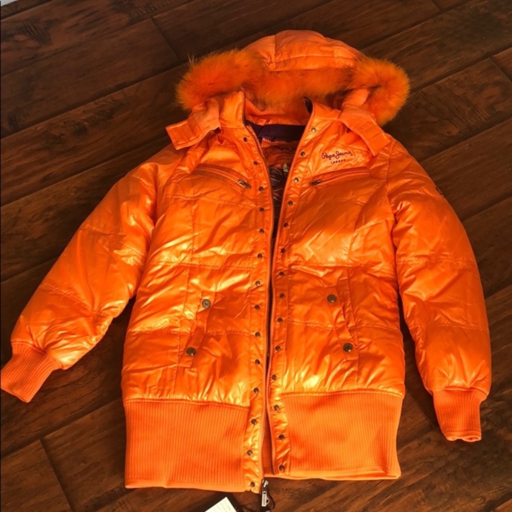 Ladies puffer coat